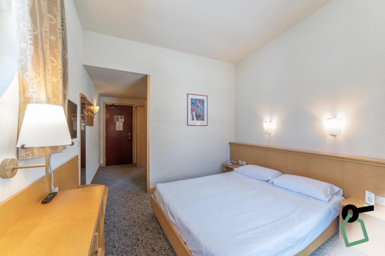 Hotiday Hotel Sestriere Exterior foto