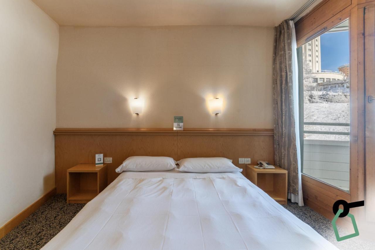 Hotiday Hotel Sestriere Exterior foto