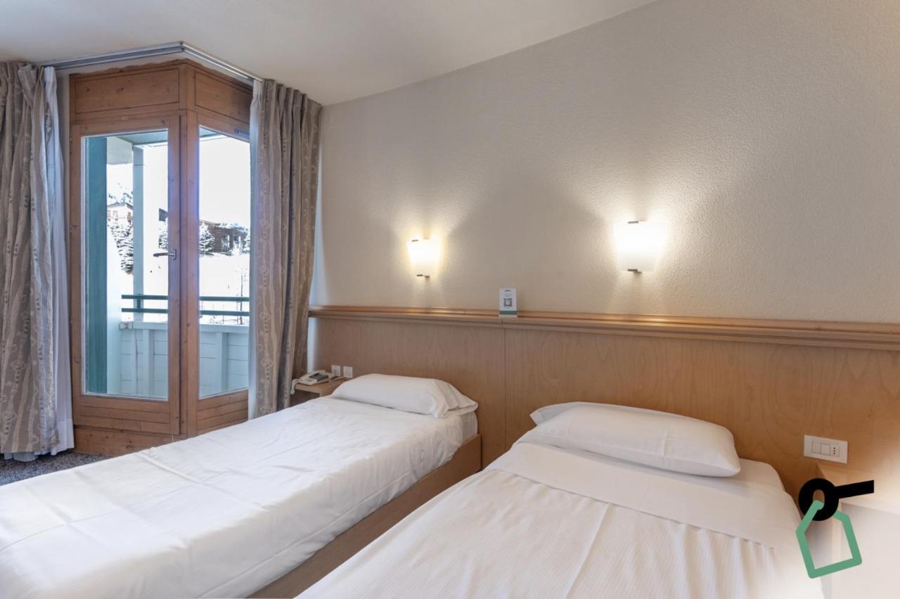 Hotiday Hotel Sestriere Exterior foto