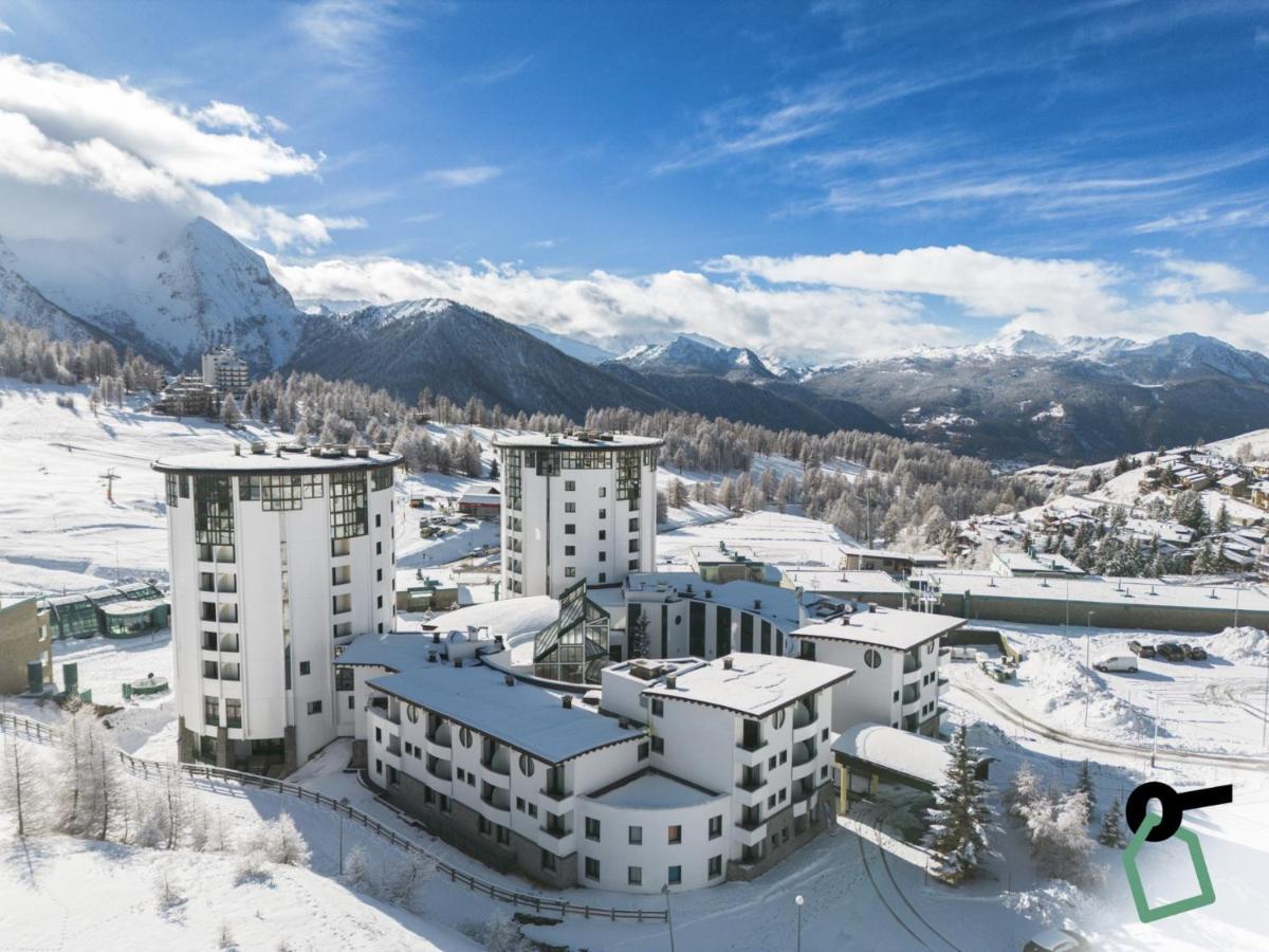Hotiday Hotel Sestriere Exterior foto