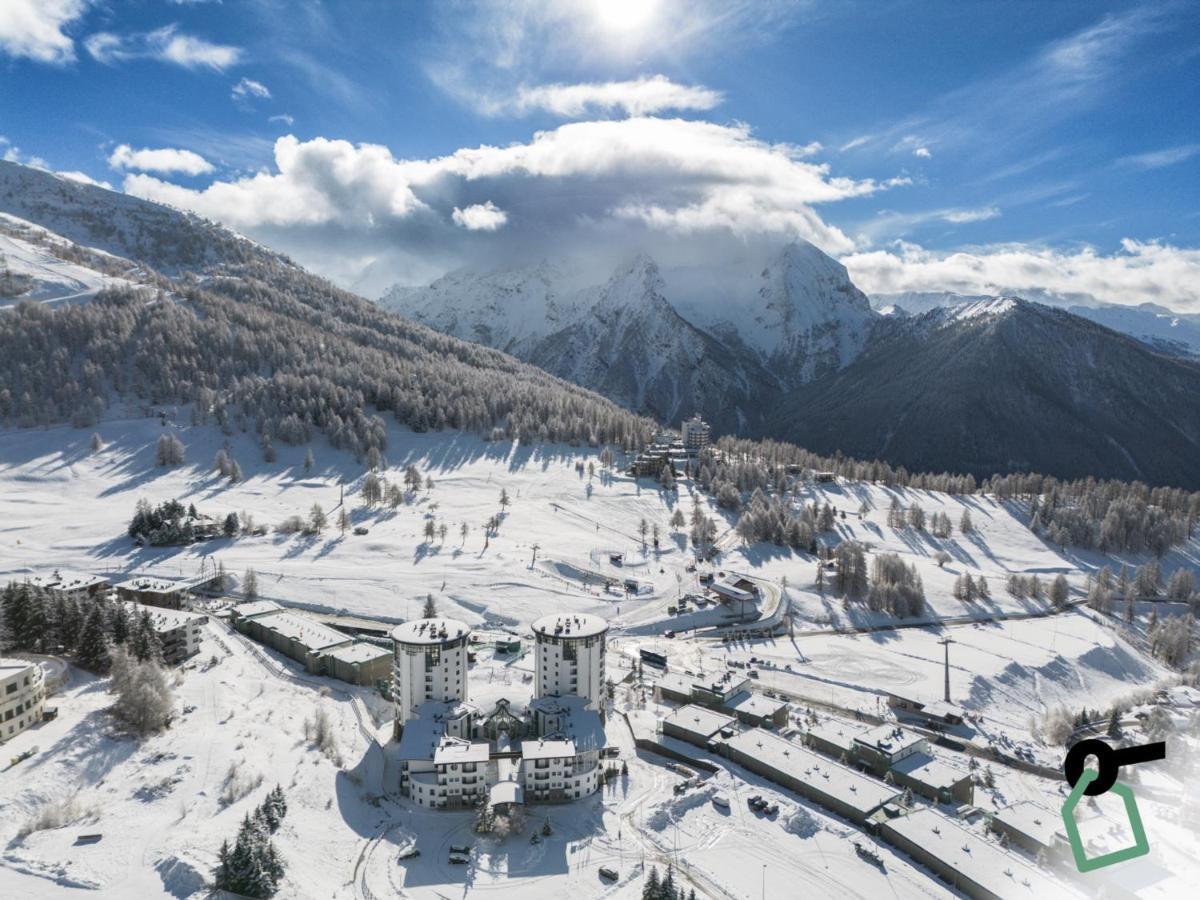 Hotiday Hotel Sestriere Exterior foto